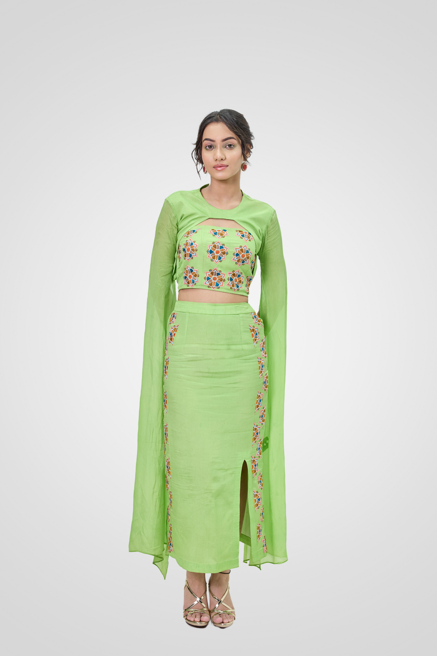 Finesse Affair cape set